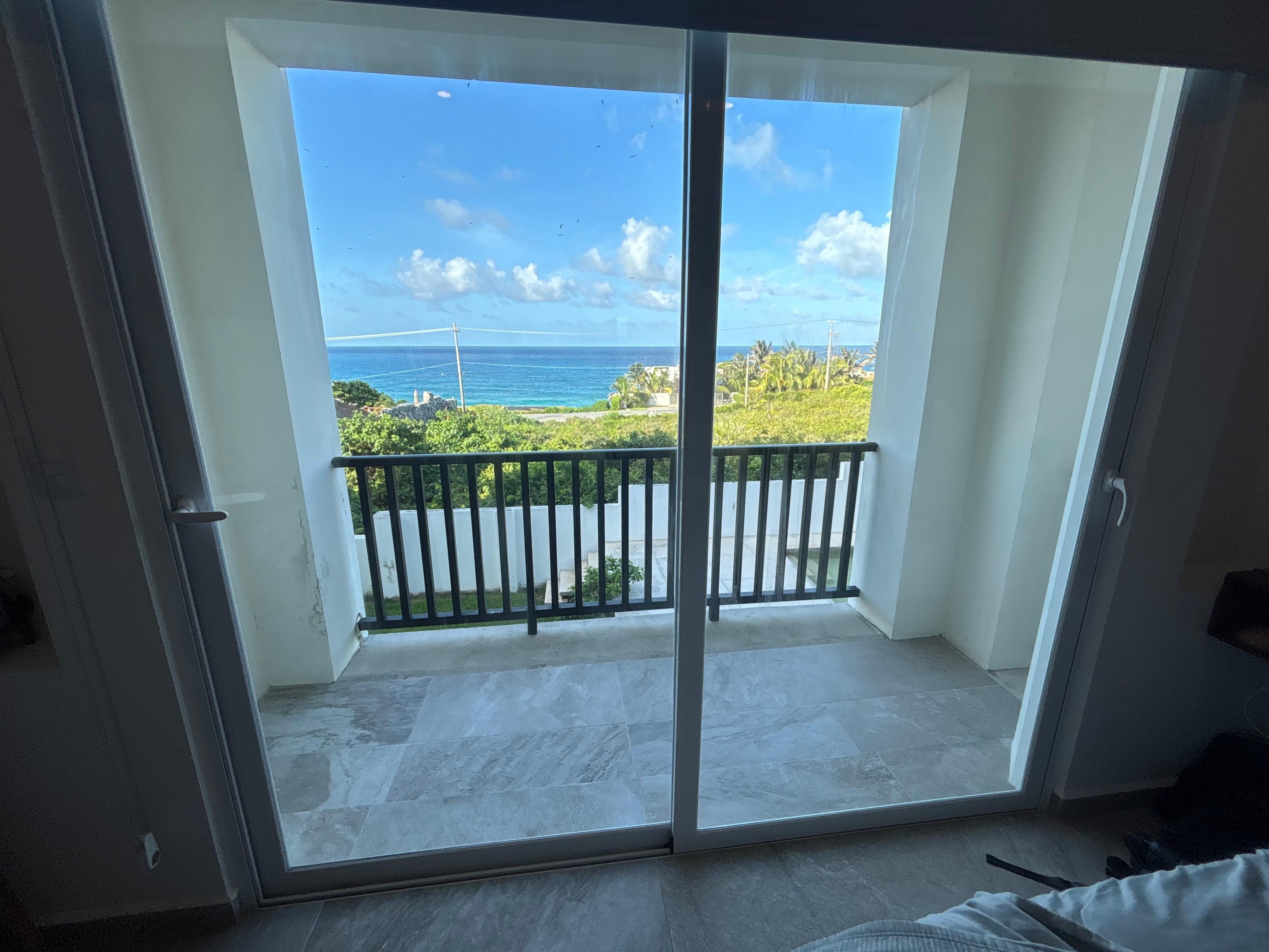 Living room view to. The ocean