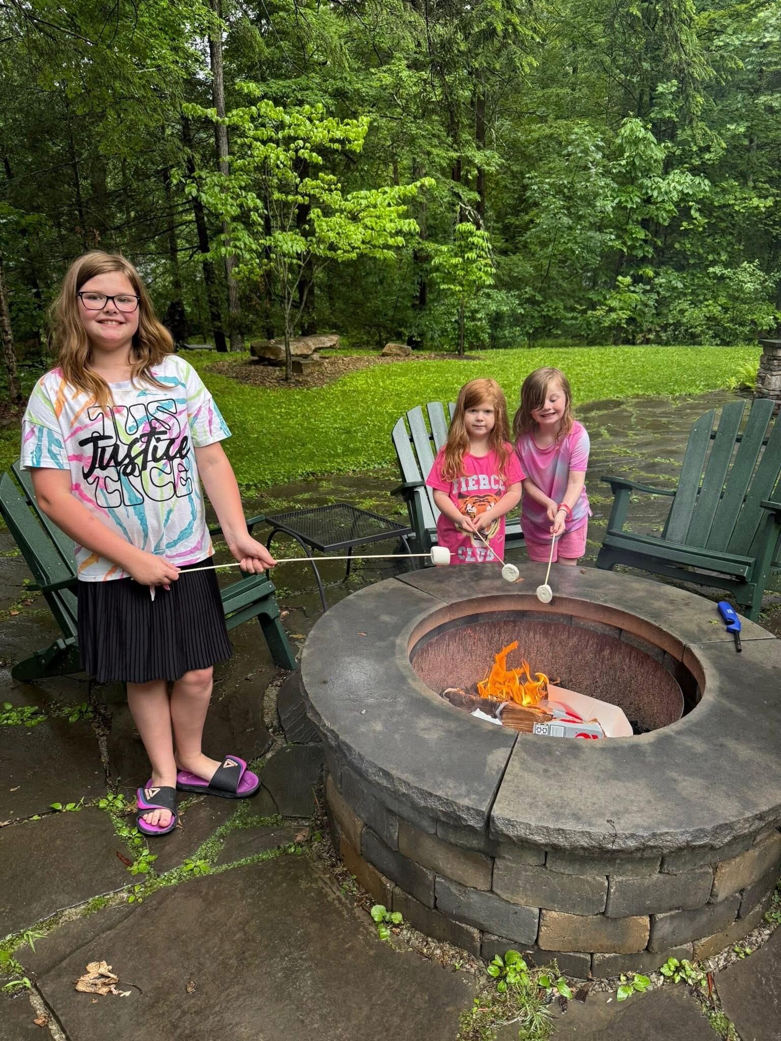 S’mores at the fire pit 