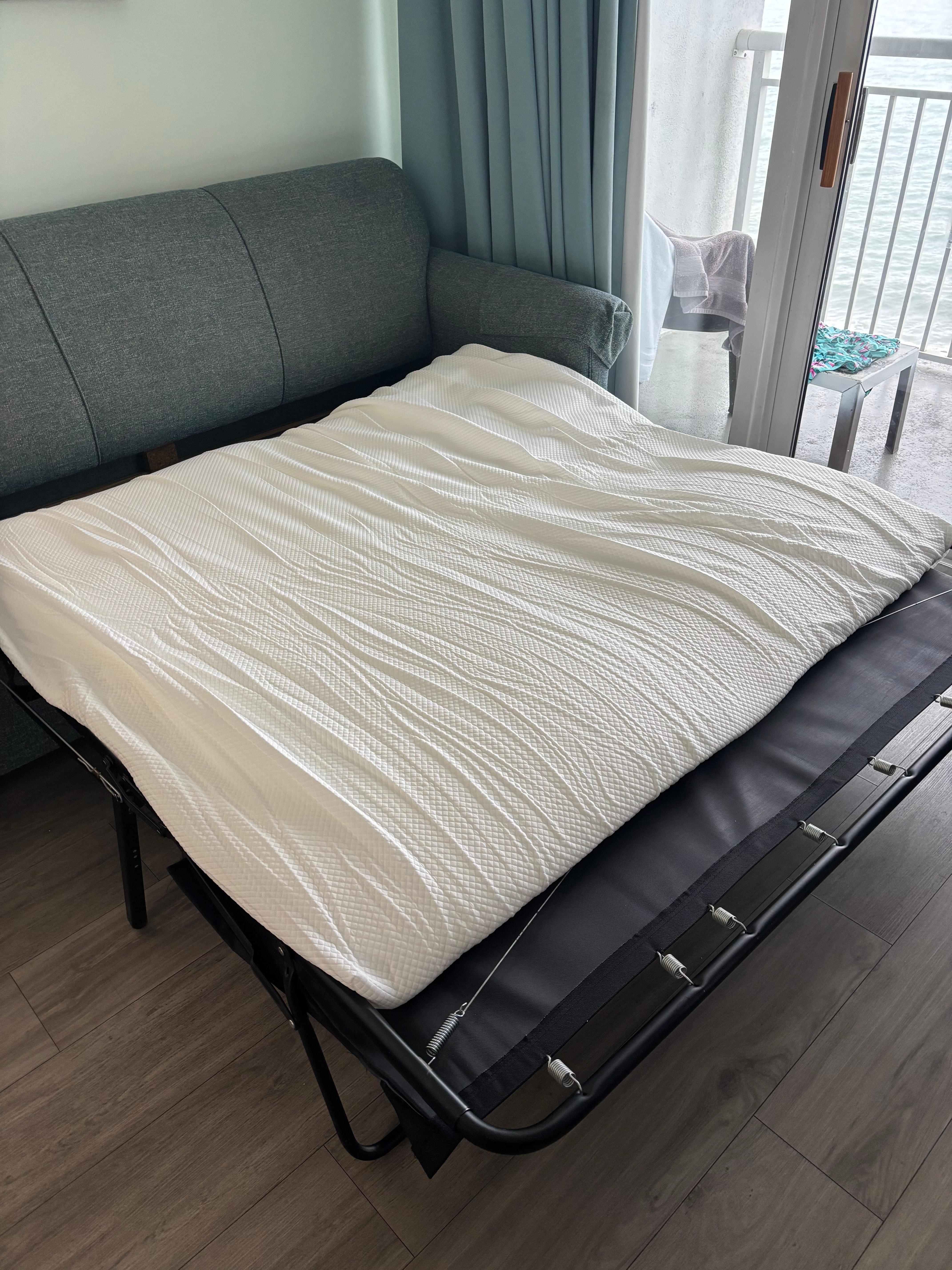 Mattress cover which did not expand