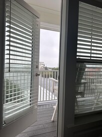 3rd floor queen suite