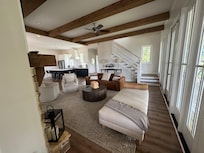 The gorgeous house!