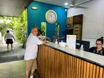 Rodrigo even came to the lobby to tell us Good Bye as we were leaving.