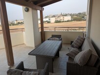 Large upstairs balcony