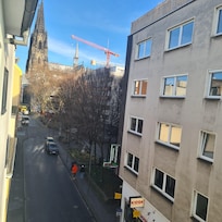 5 minute walk to the cathedral.