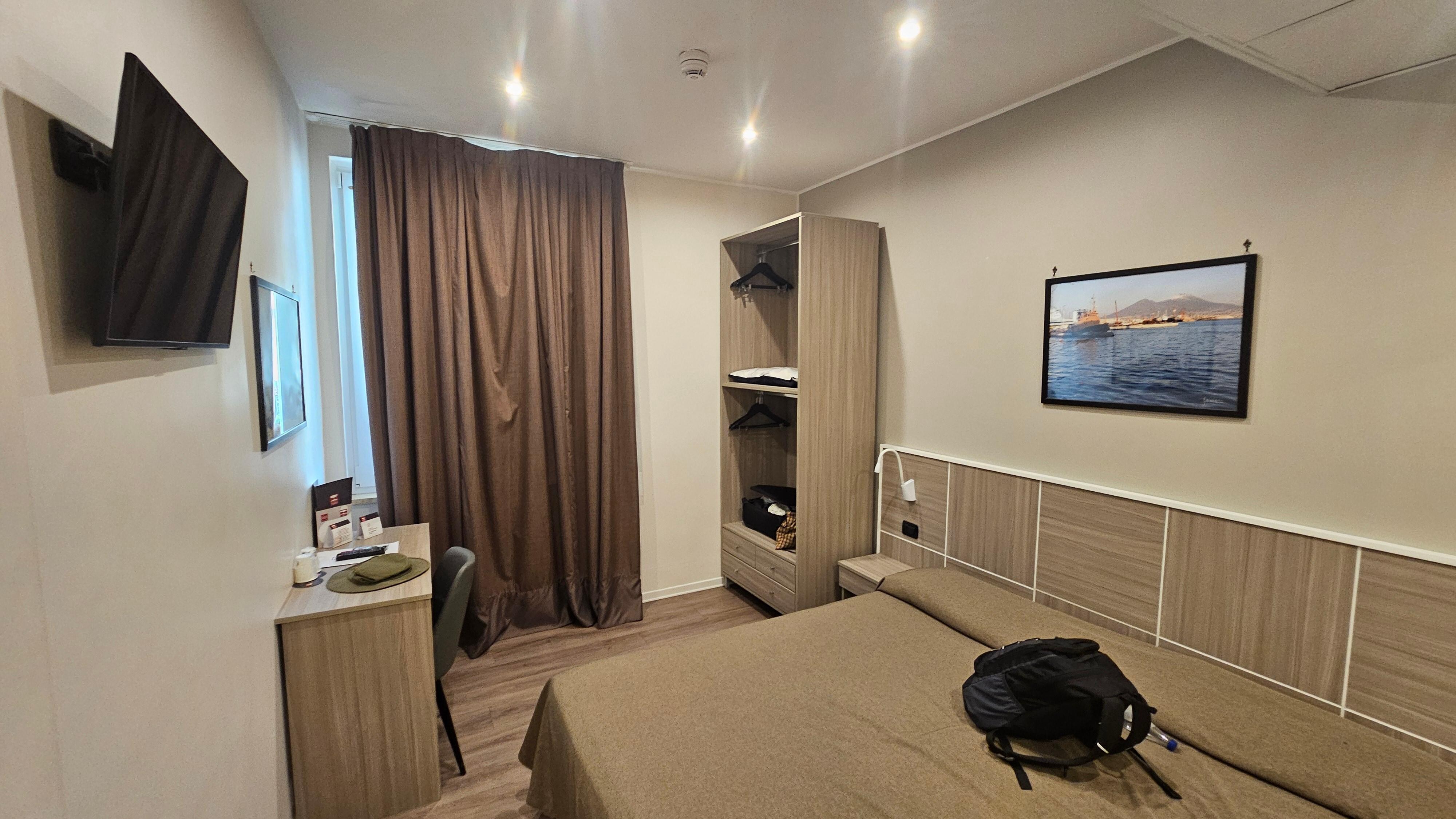 Hotel Tiempo, double bedded room.