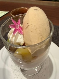 Dessert - Maron ice cream and soybean pudding.