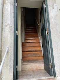 Steps into appartment