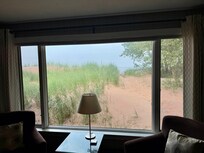 Picture window