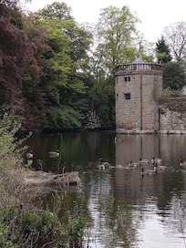 Turret and moat
