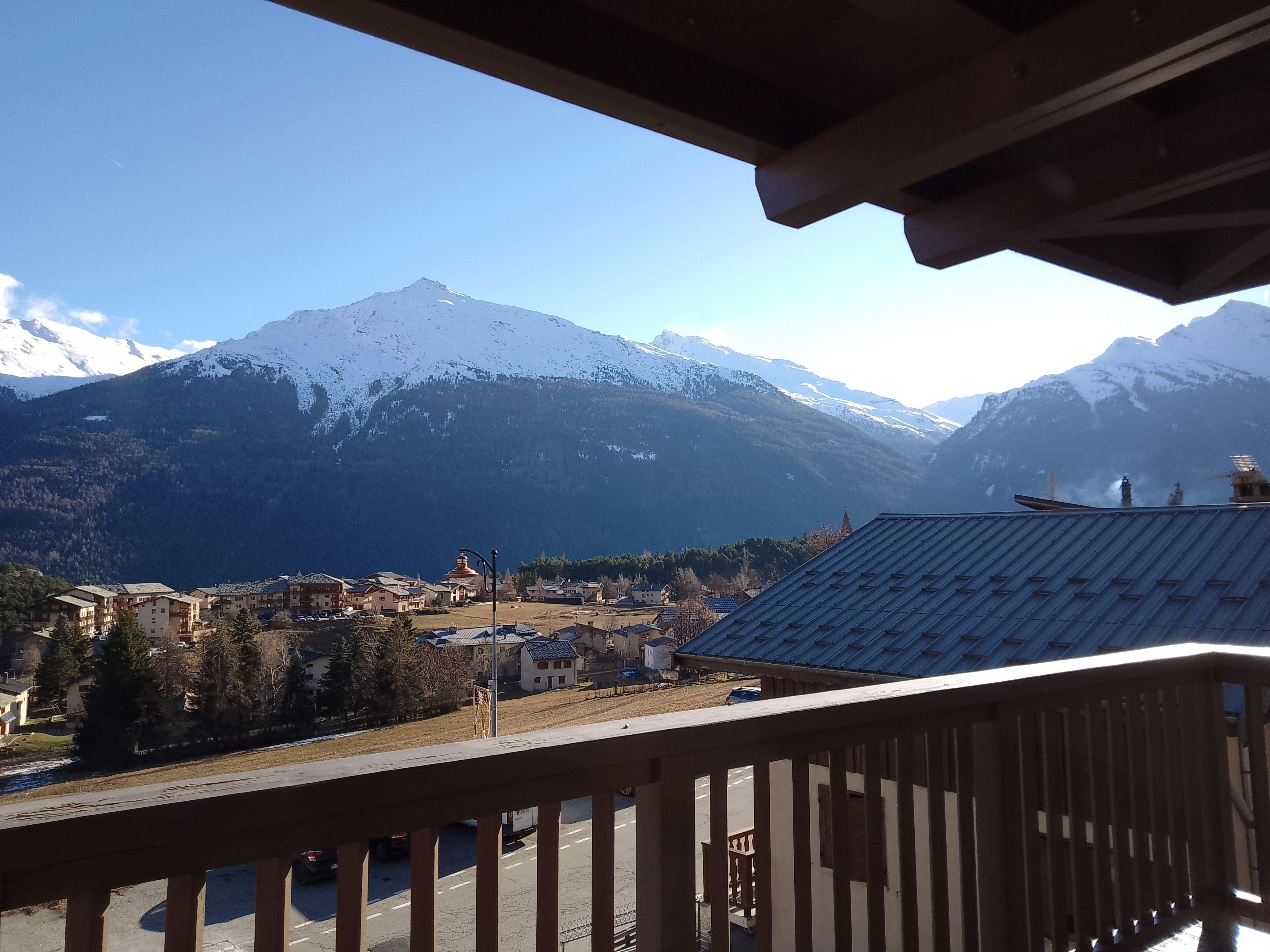 Vue droite depuis le balcon