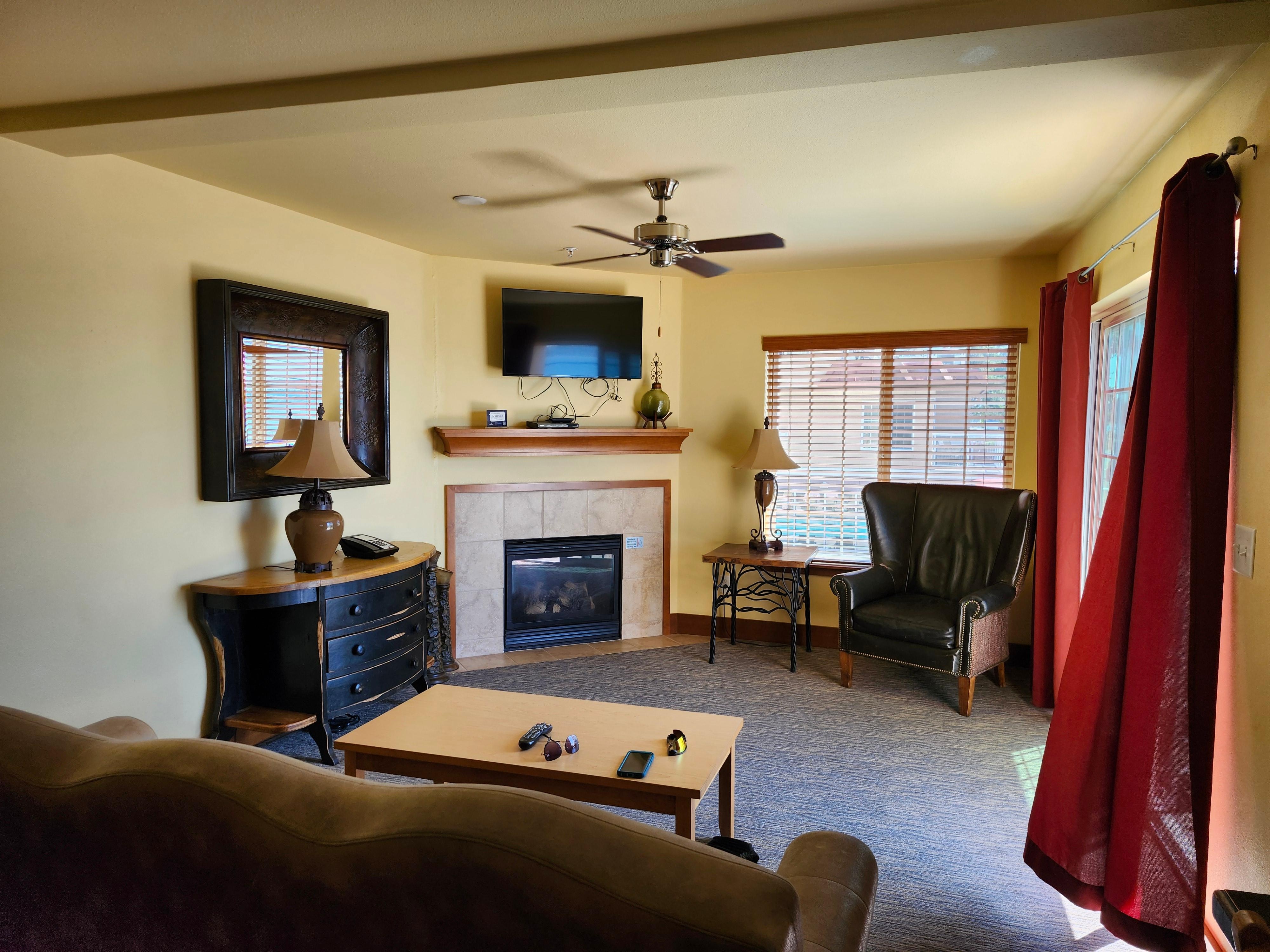 Spacious 3 bedroom unit