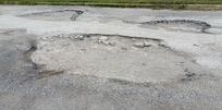 Parking lot pothokes