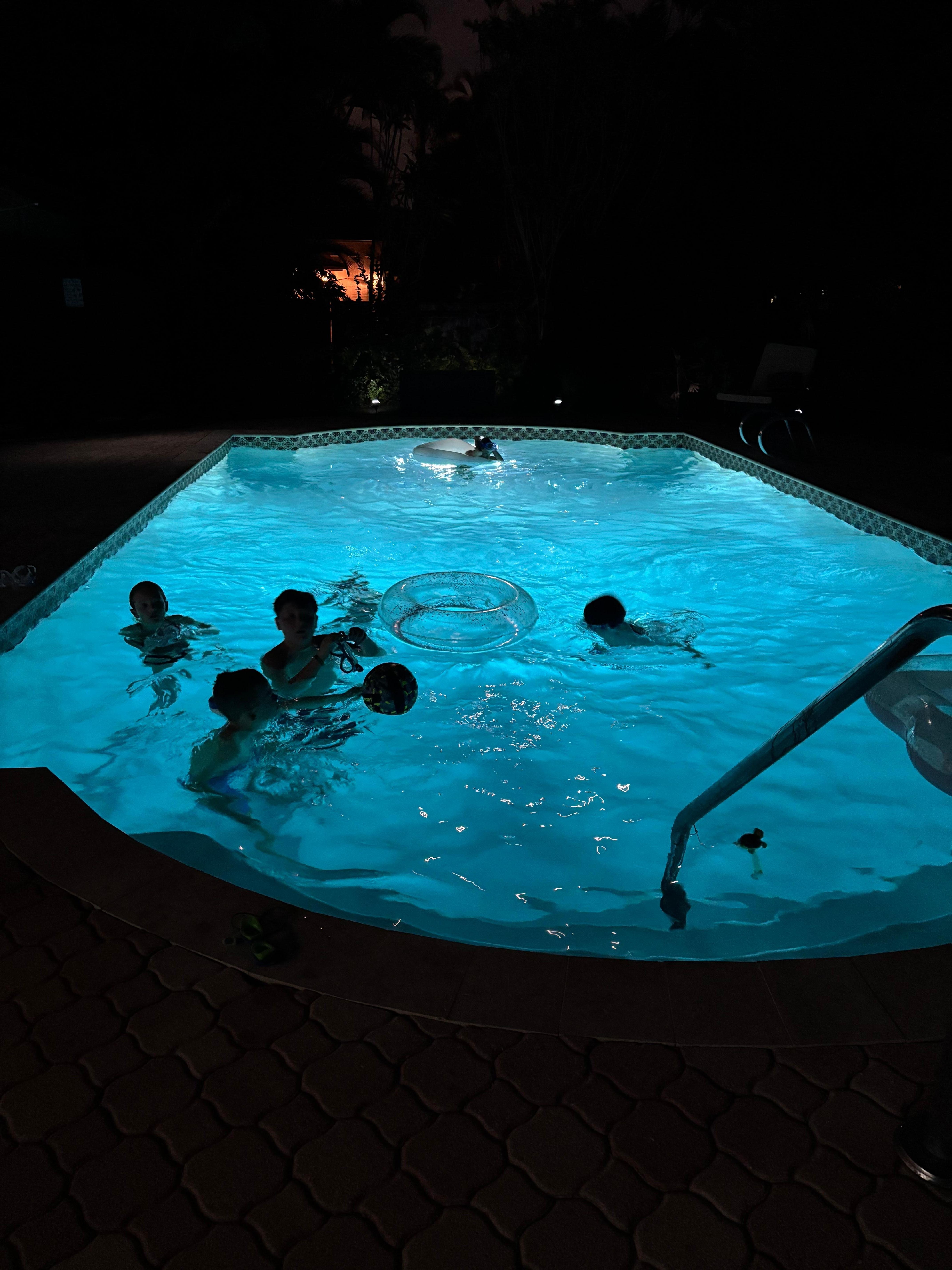 Night swimming 