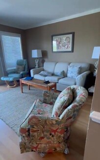 Comfortable living room!