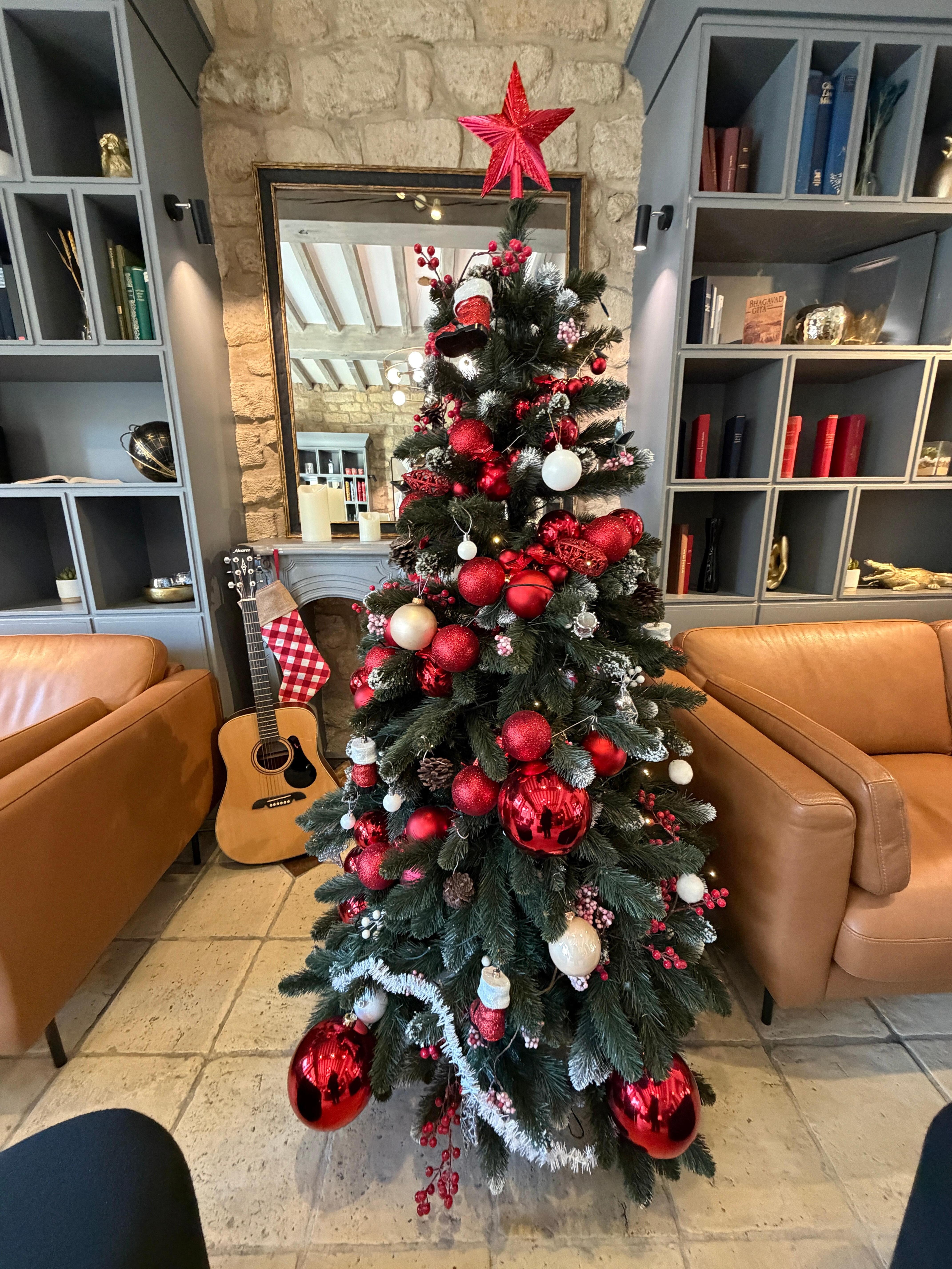 Christmas tree at the lobby 