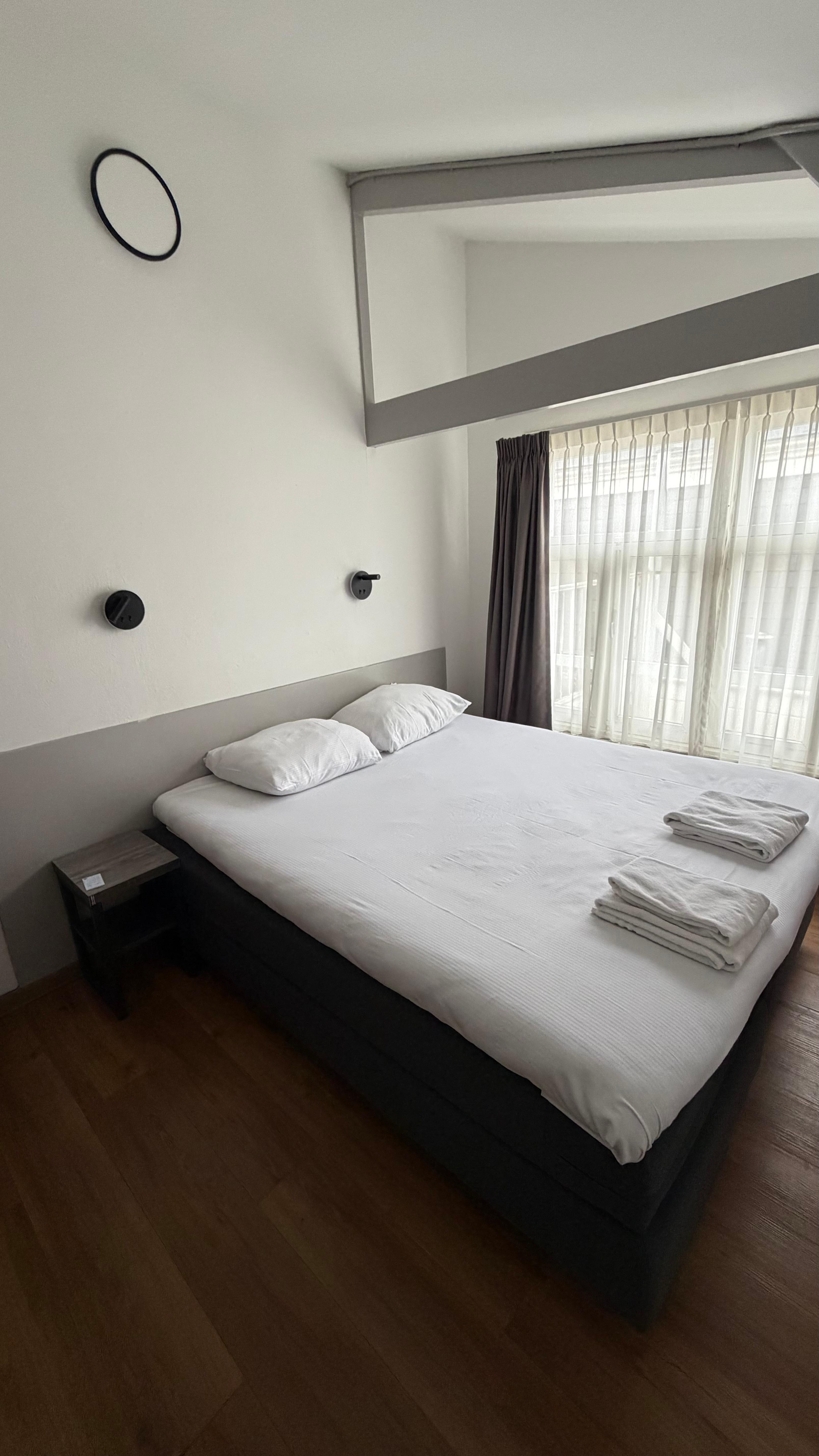 Cama