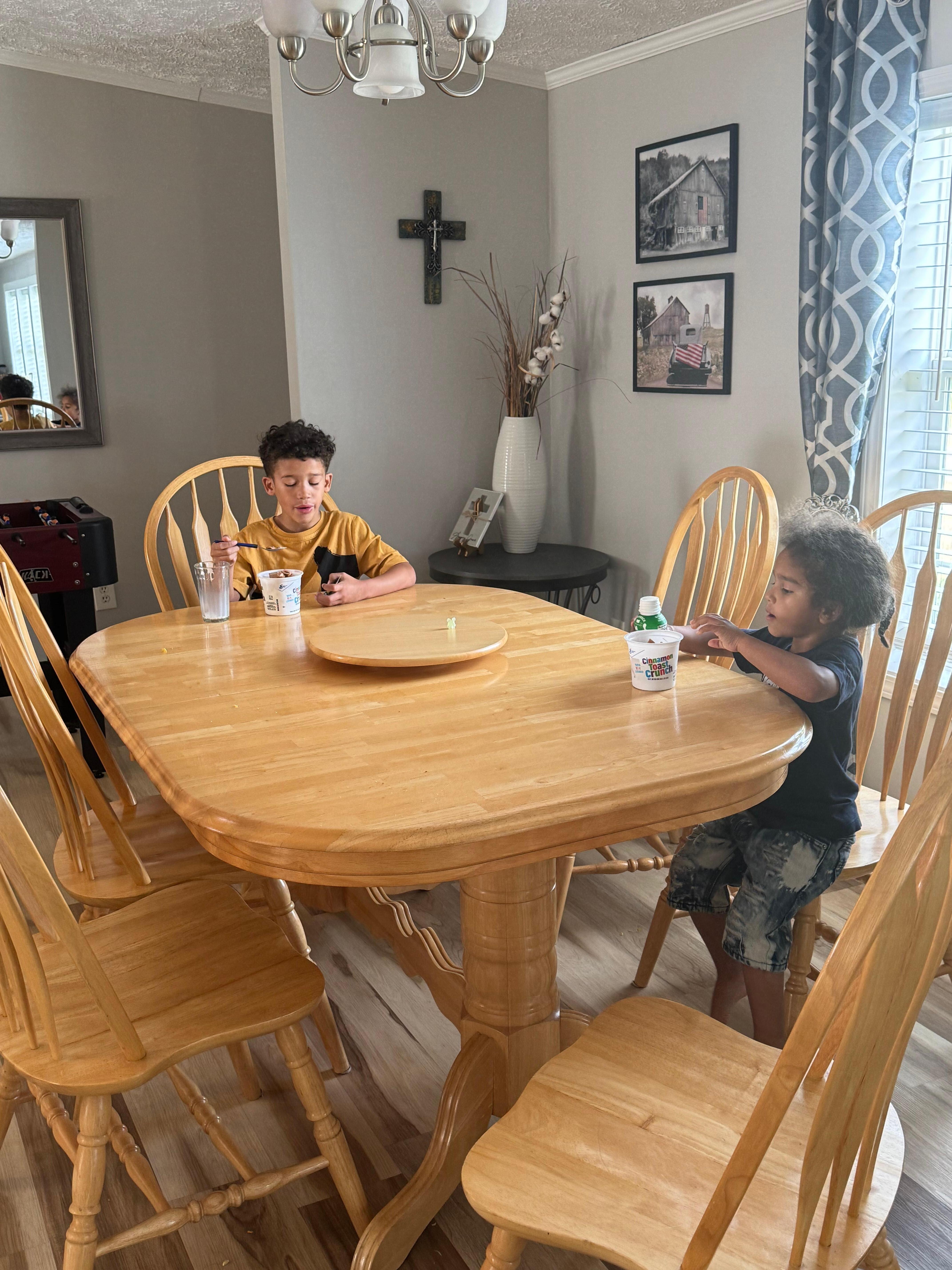 Having lunch at an open kitchen, dining and living room area 