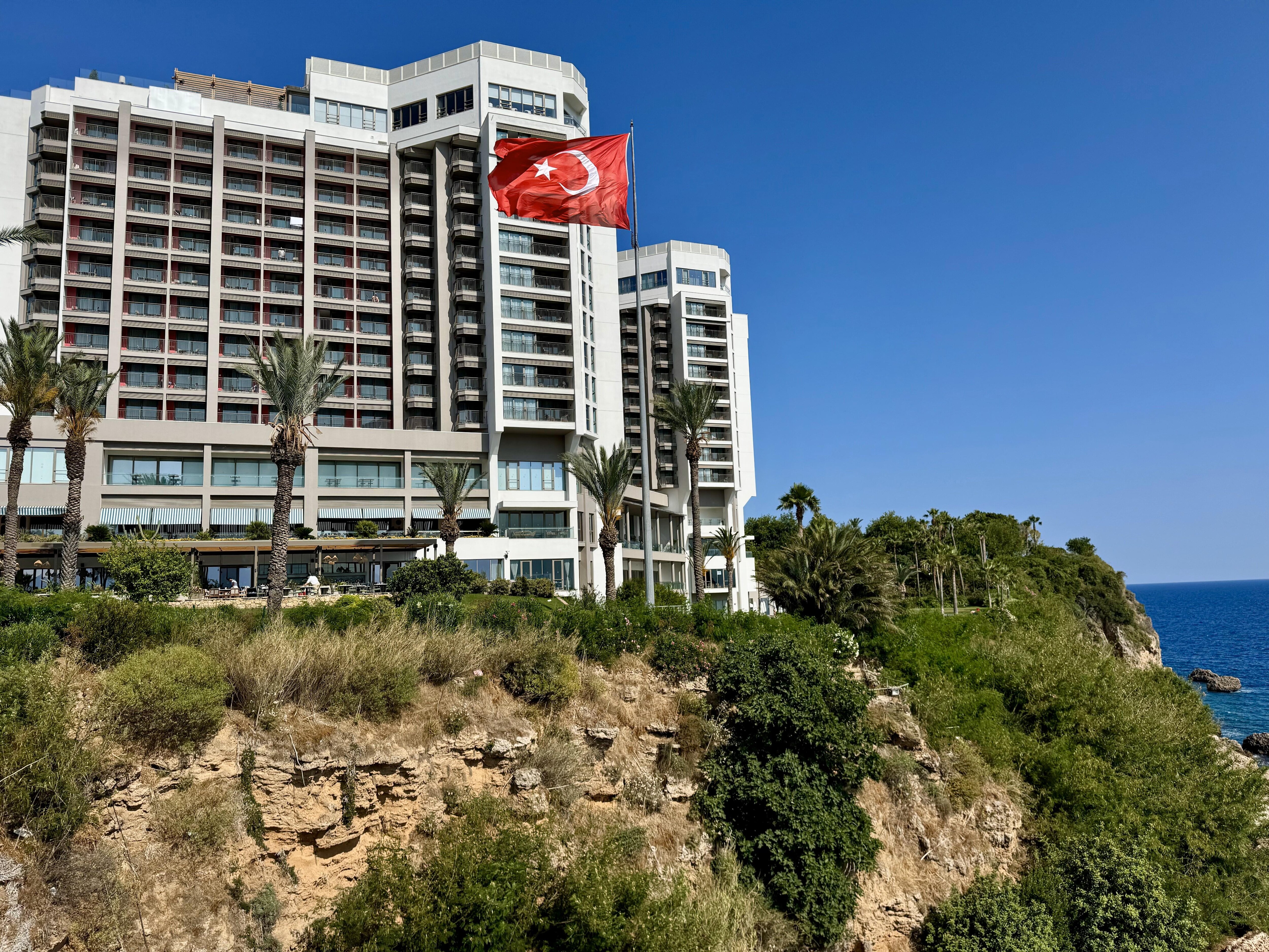 AKRA hotel
