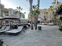 Great poolside chairs