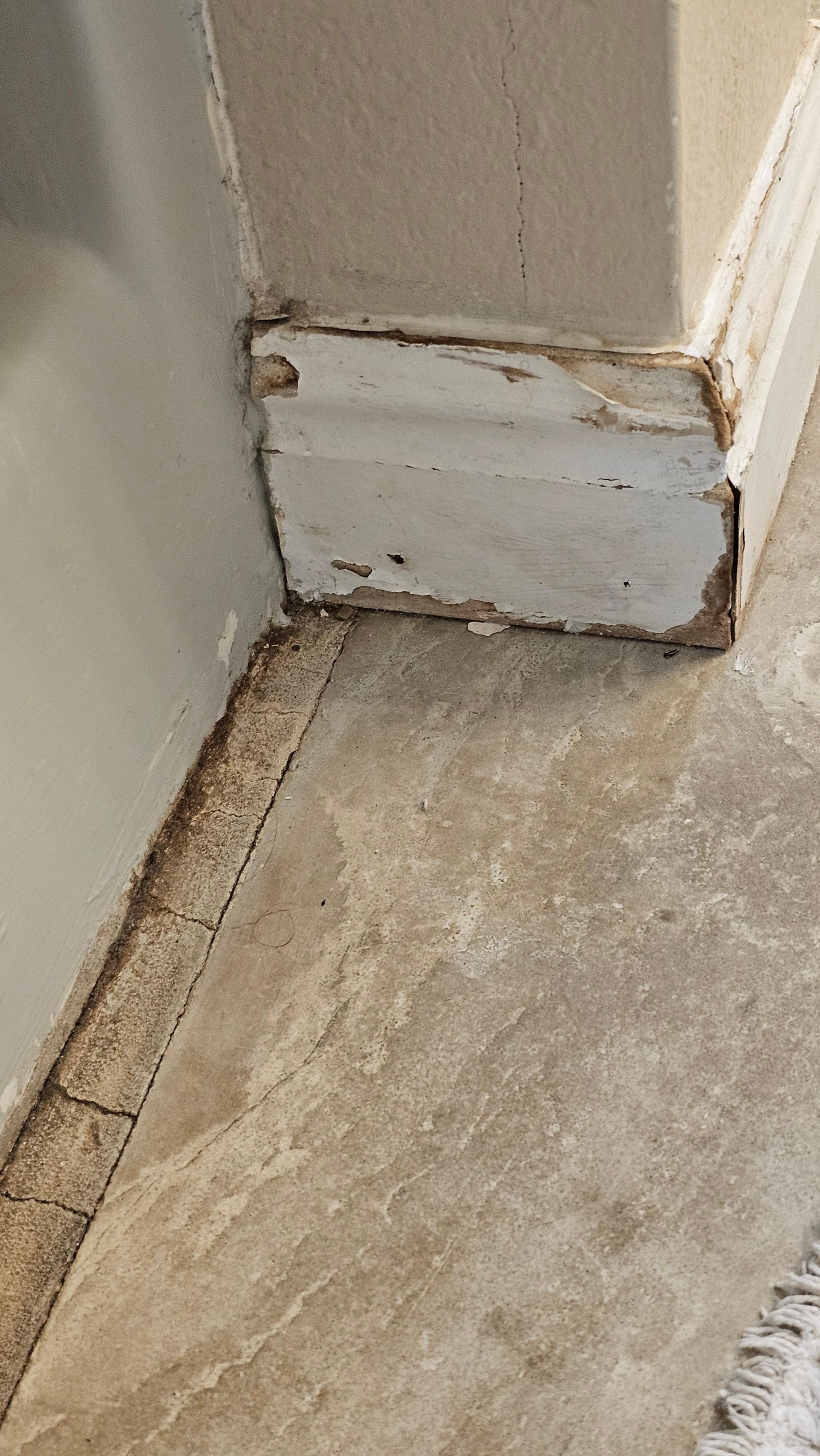 Trim in bathroom