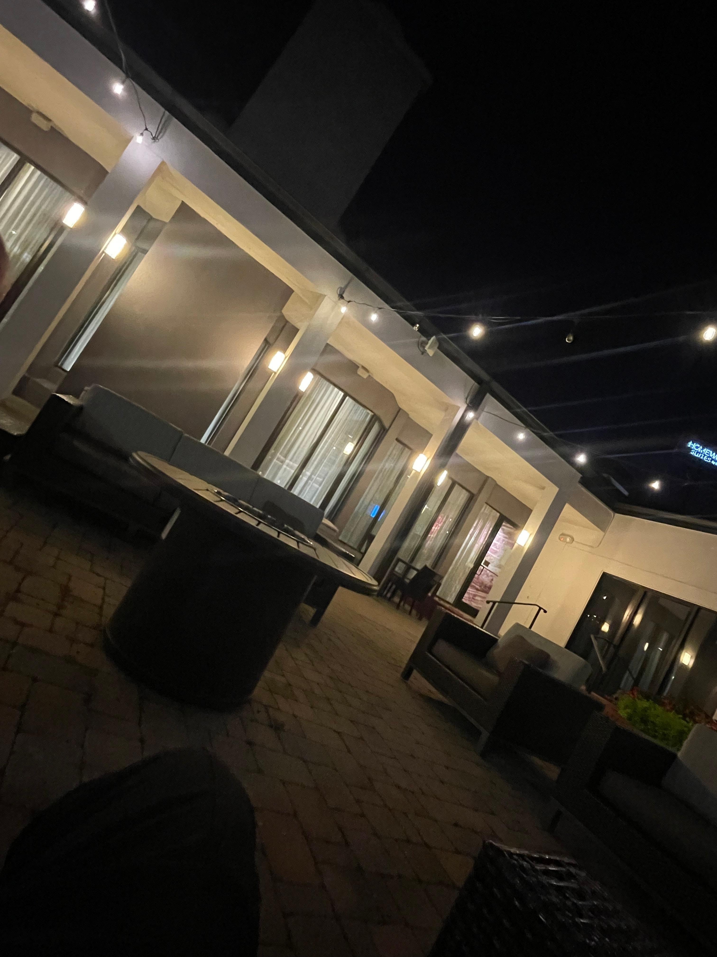 Outdoor sitting area. Firepit was out of propane but still really cute peaceful area 