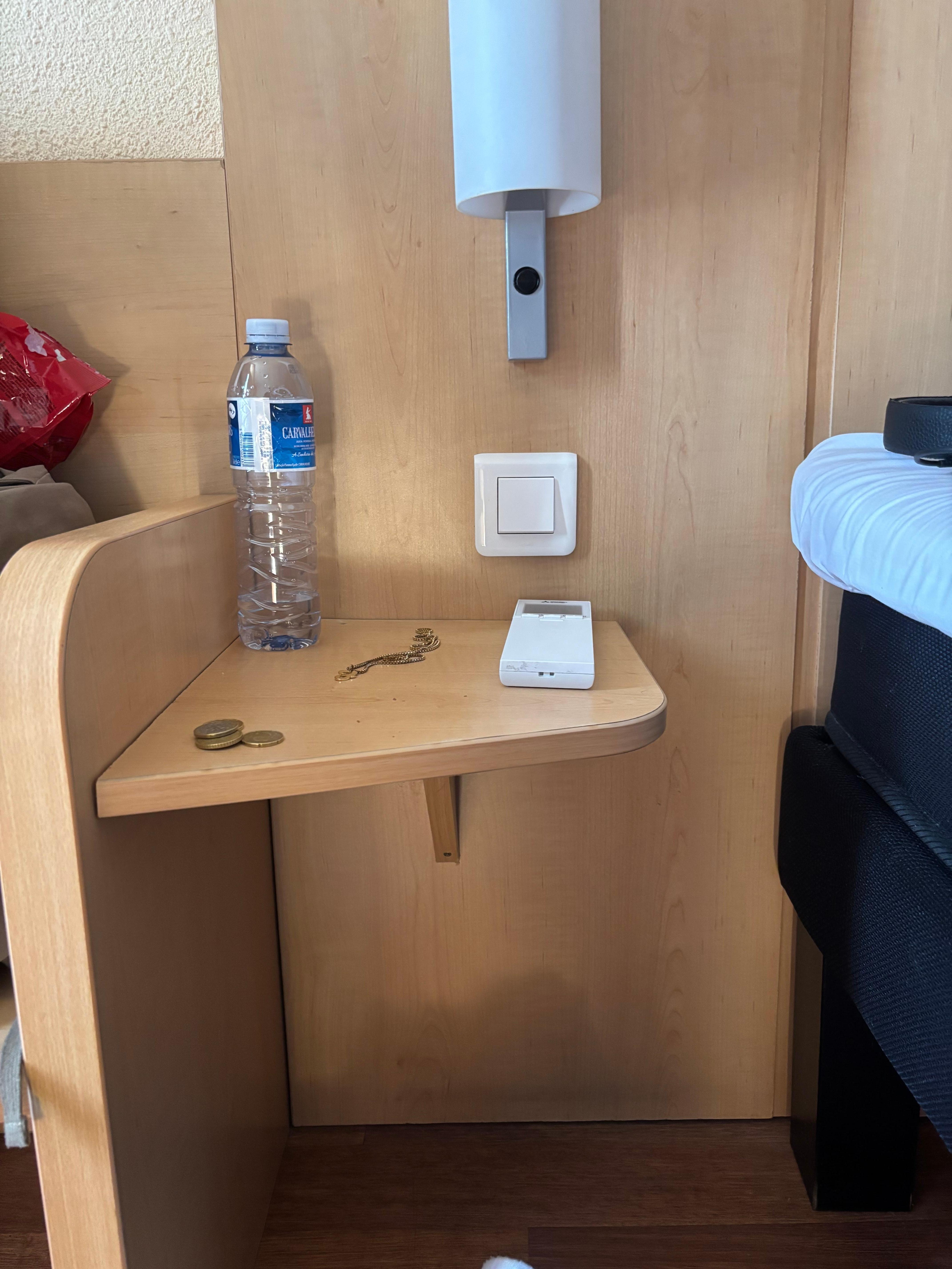 Chevet 2 (sans prise électrique) 