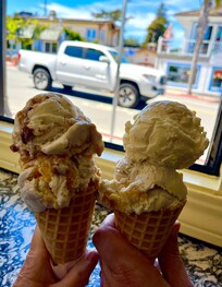Ive cream shop/Capitola