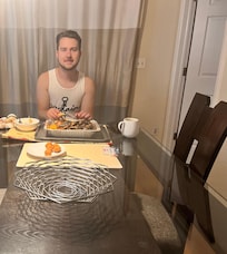 Mr. & Mrs. Crab, close by & delicious!