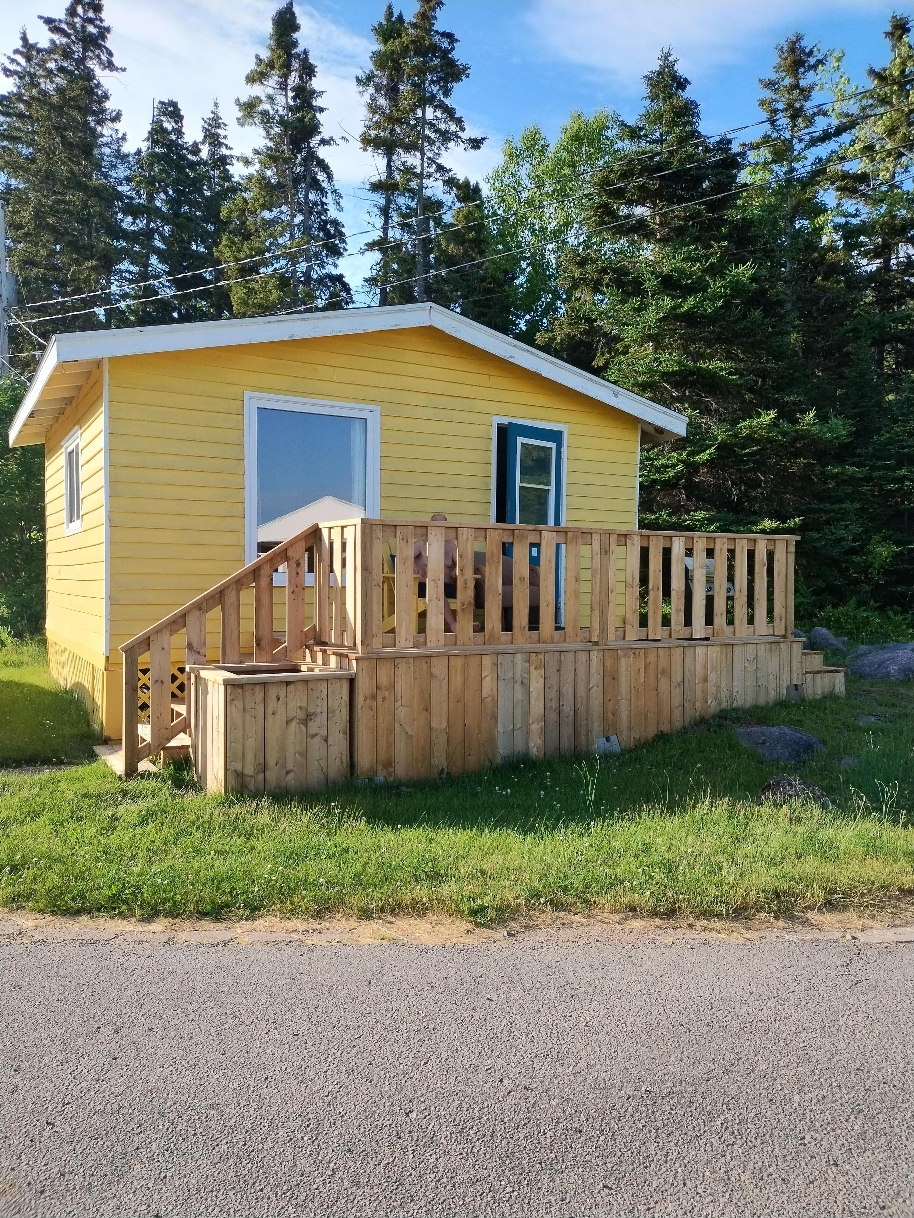 Single cabin