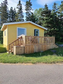 Single cabin