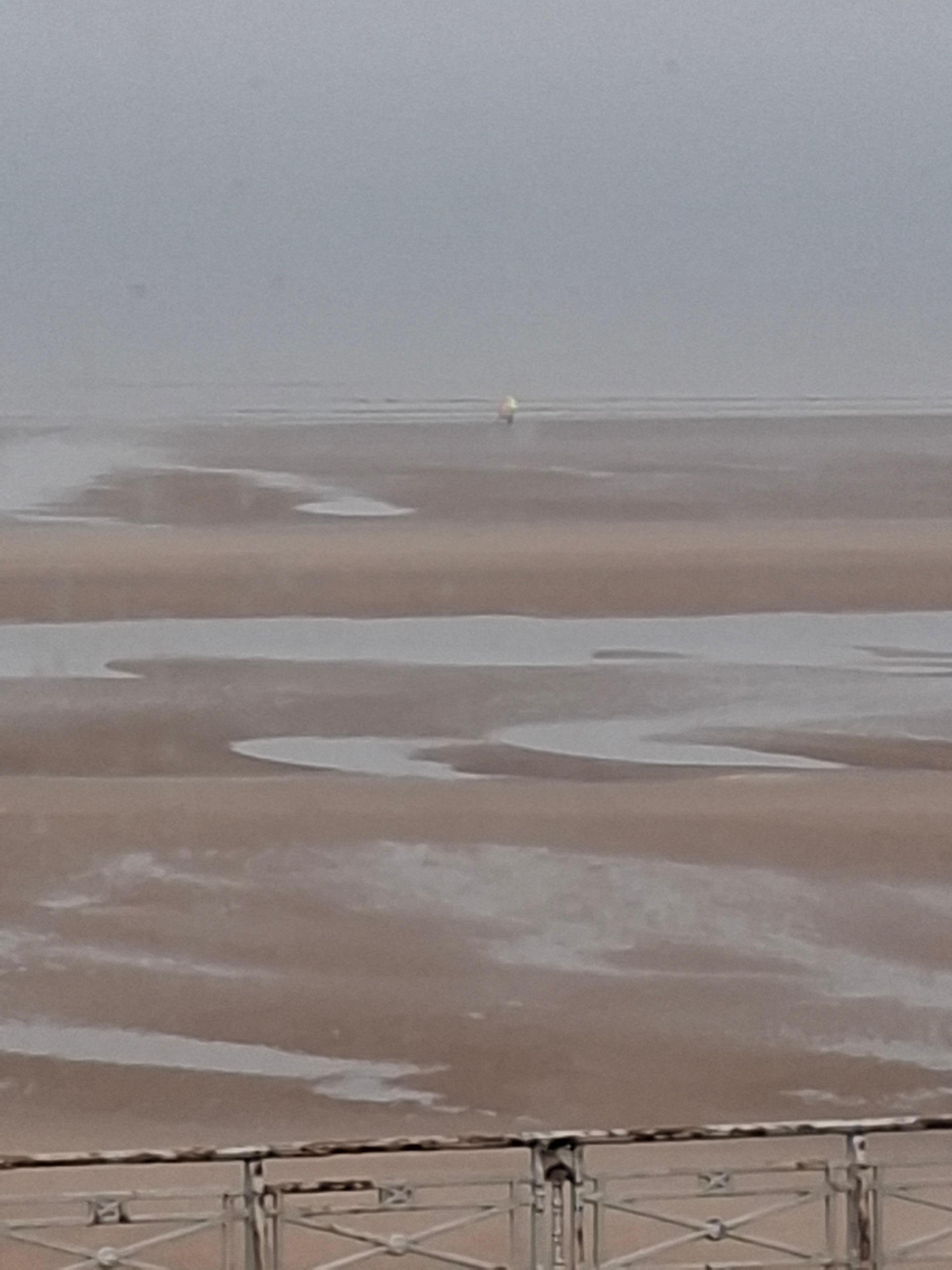 Room view with sunset on lower pic.