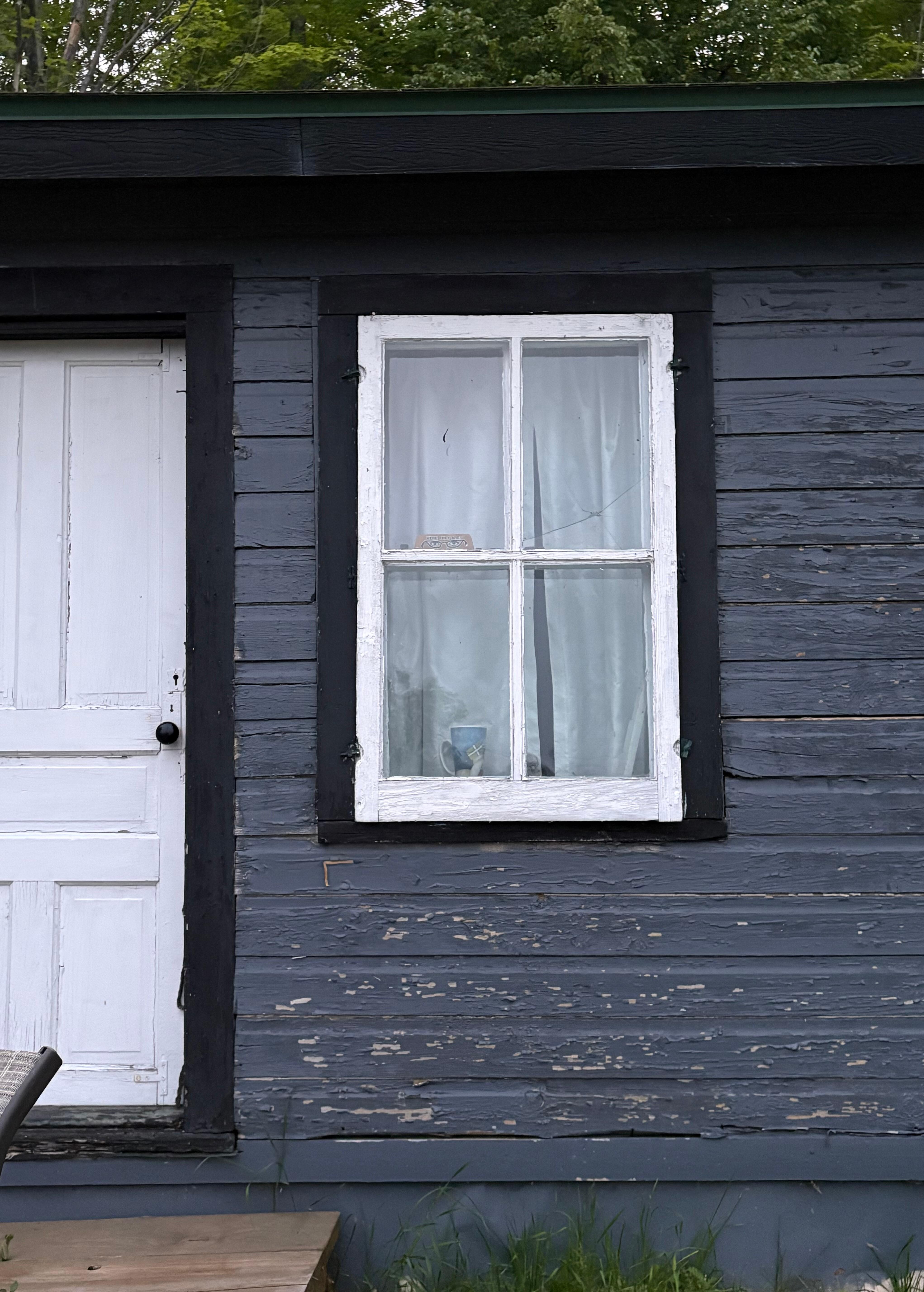 Exterior in disrepair