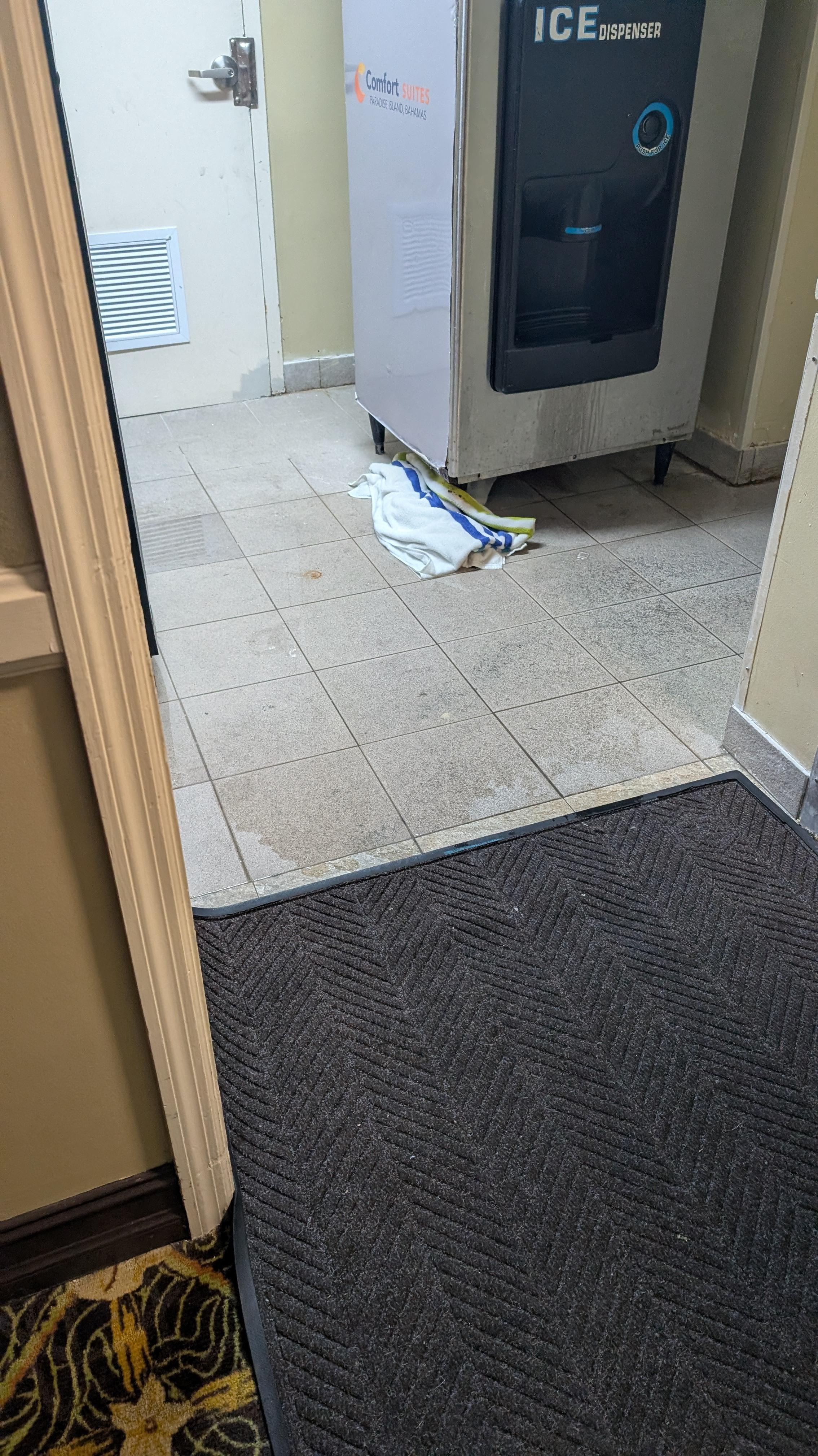 Water leak from ice machine 