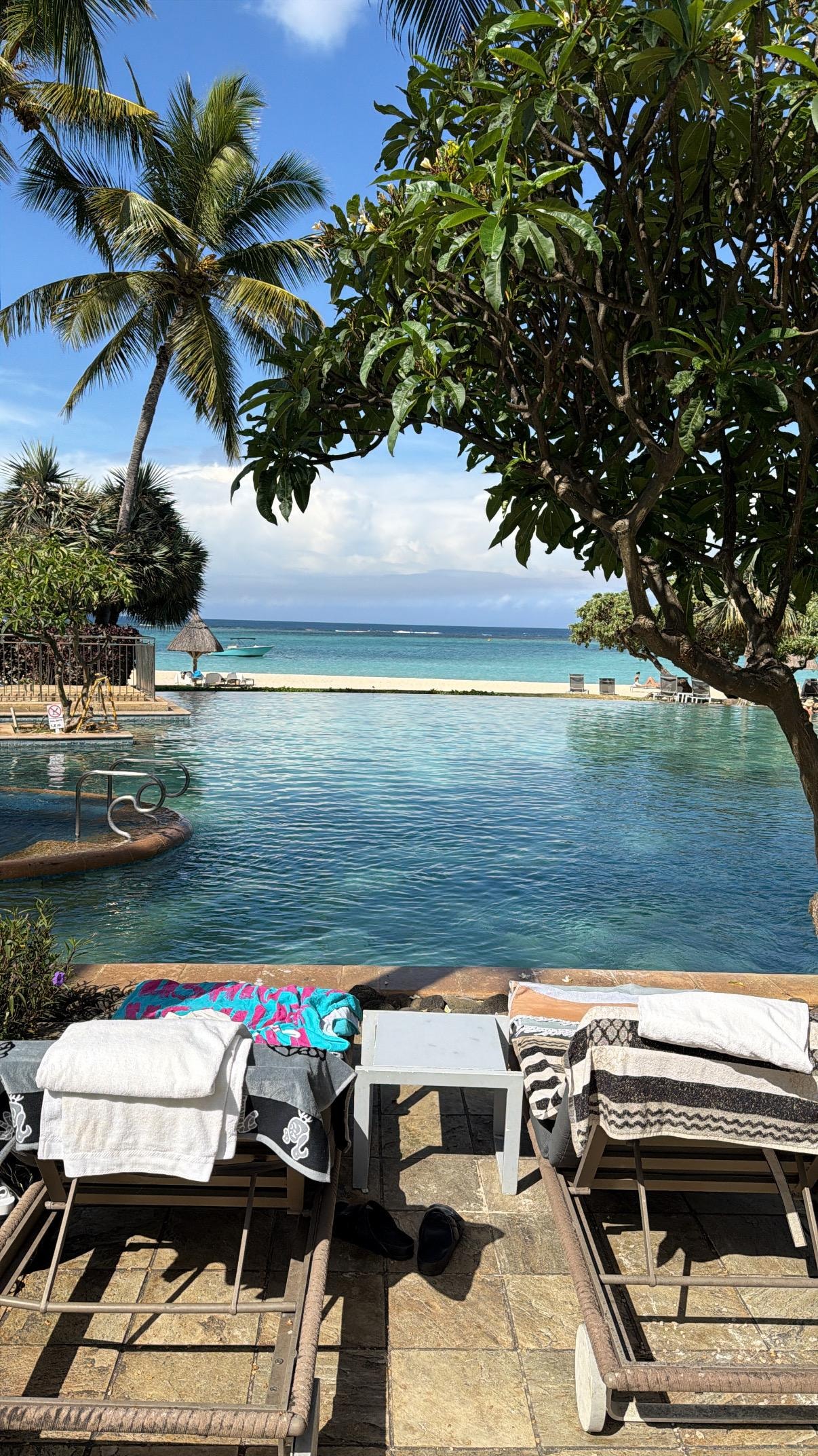 Poolbereich (schnell sein in der Früh)