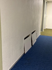 Trappes dans le couloir