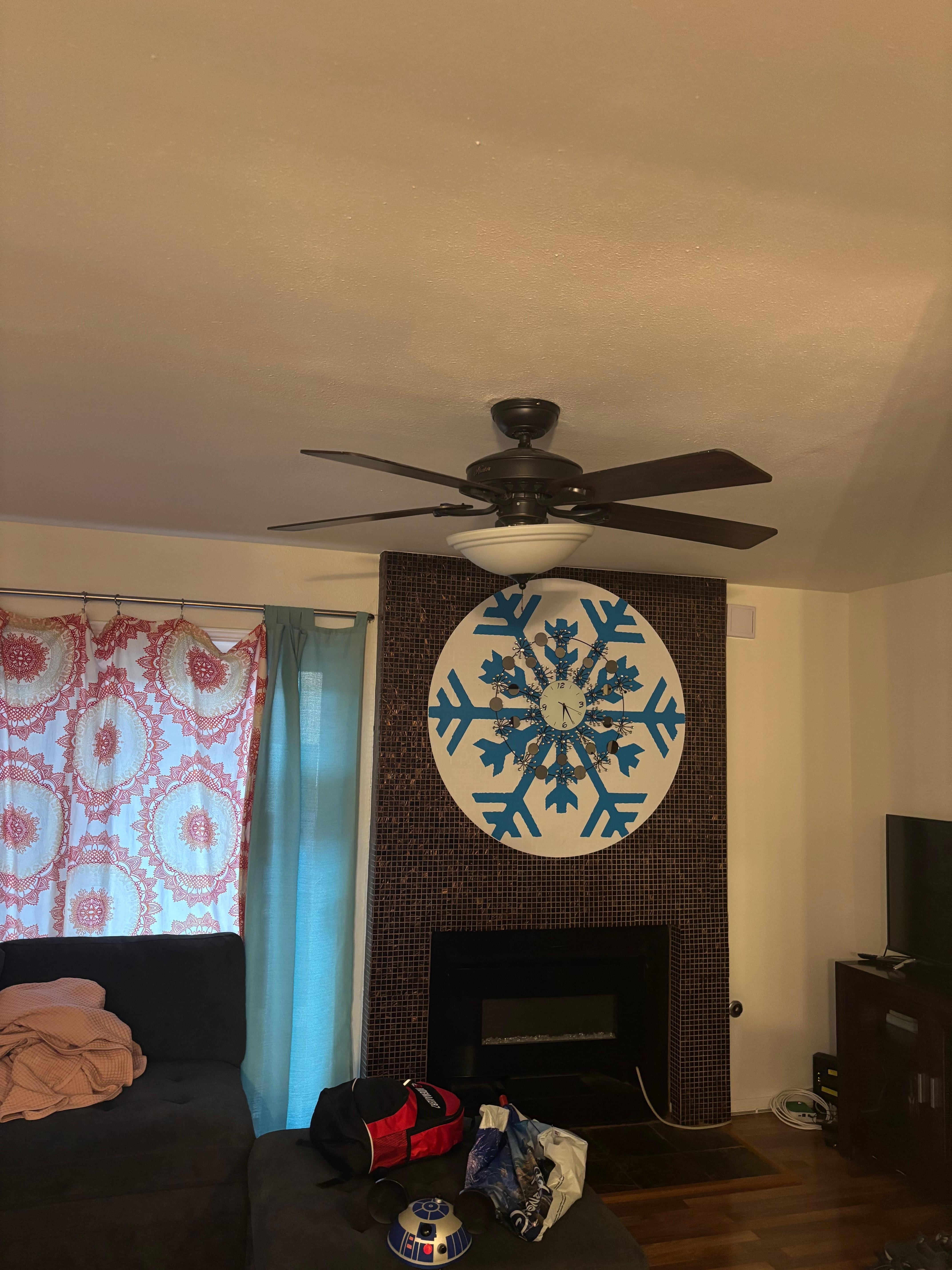 Broken lamp and fan in main room