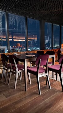 Restaurant (rooftop)