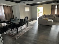 Dinning area, clean and just big enough for all of us!