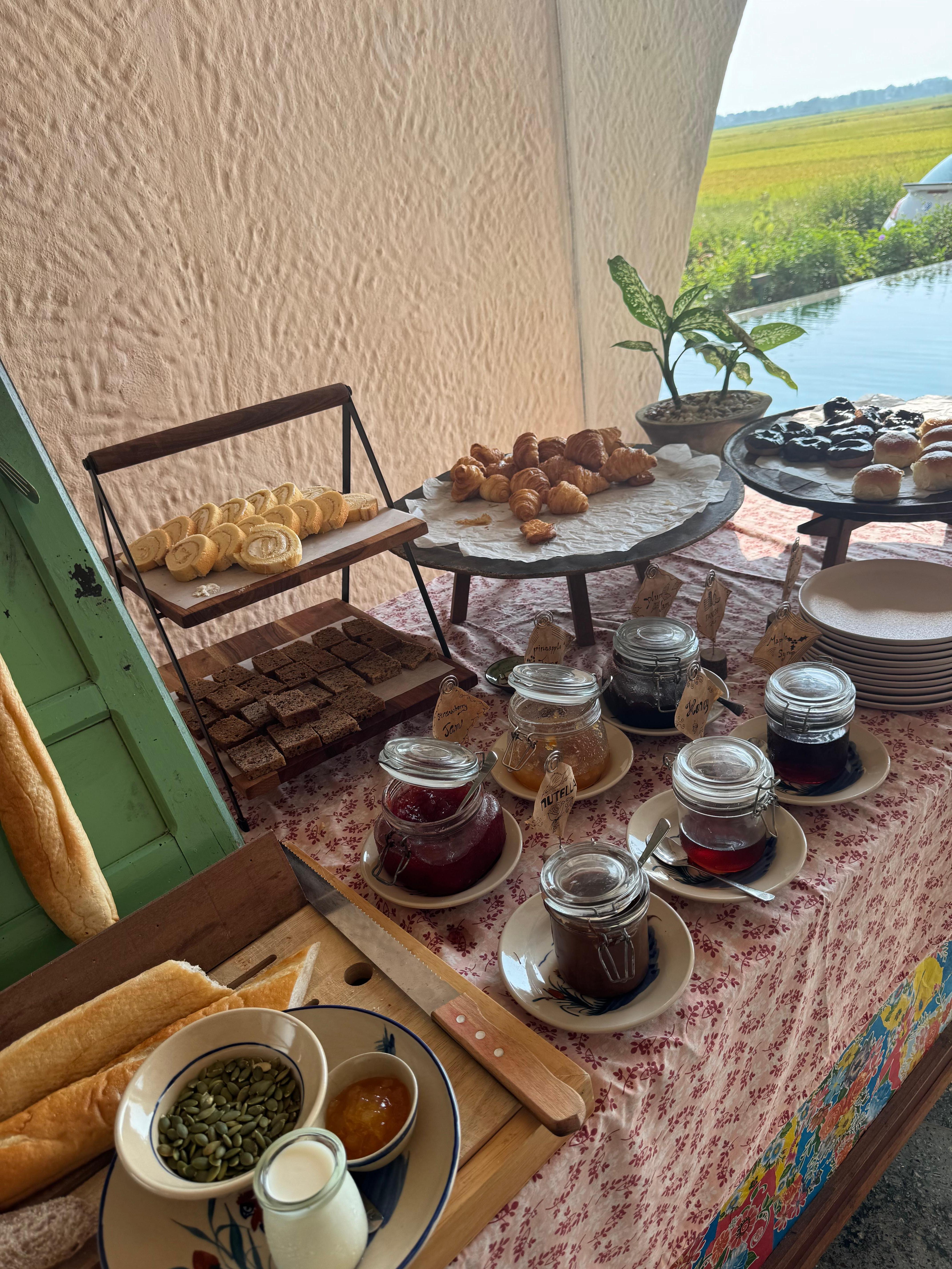 Breakfast station 1