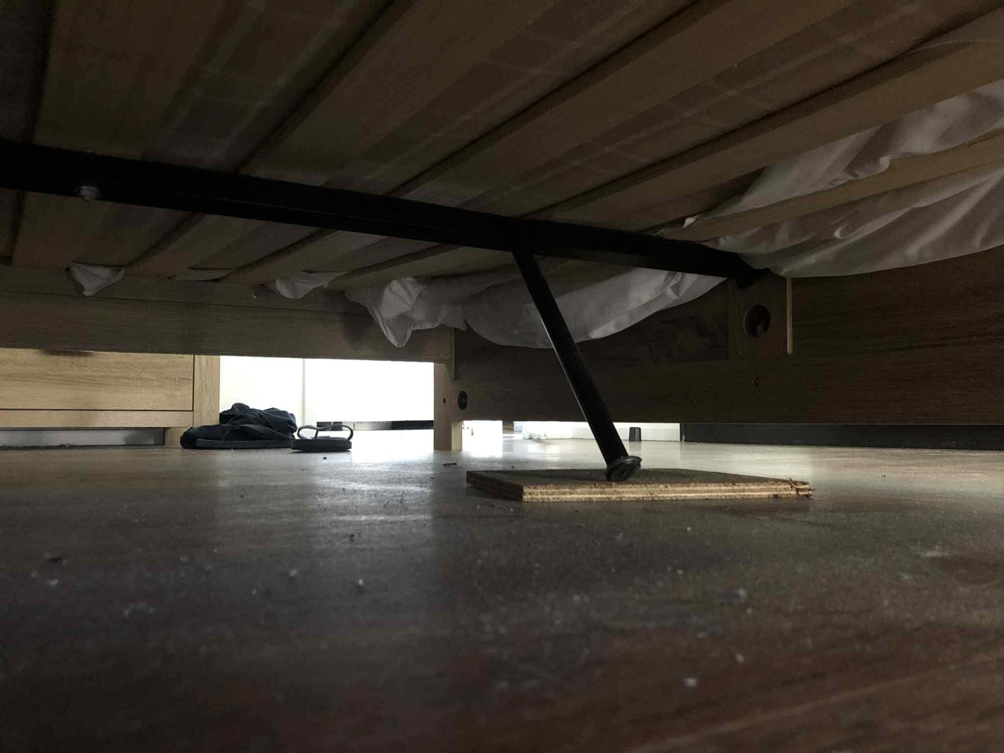 Bend bedl lehs giving no support 