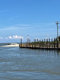 Murder Kill River flows into the Delaware Bay