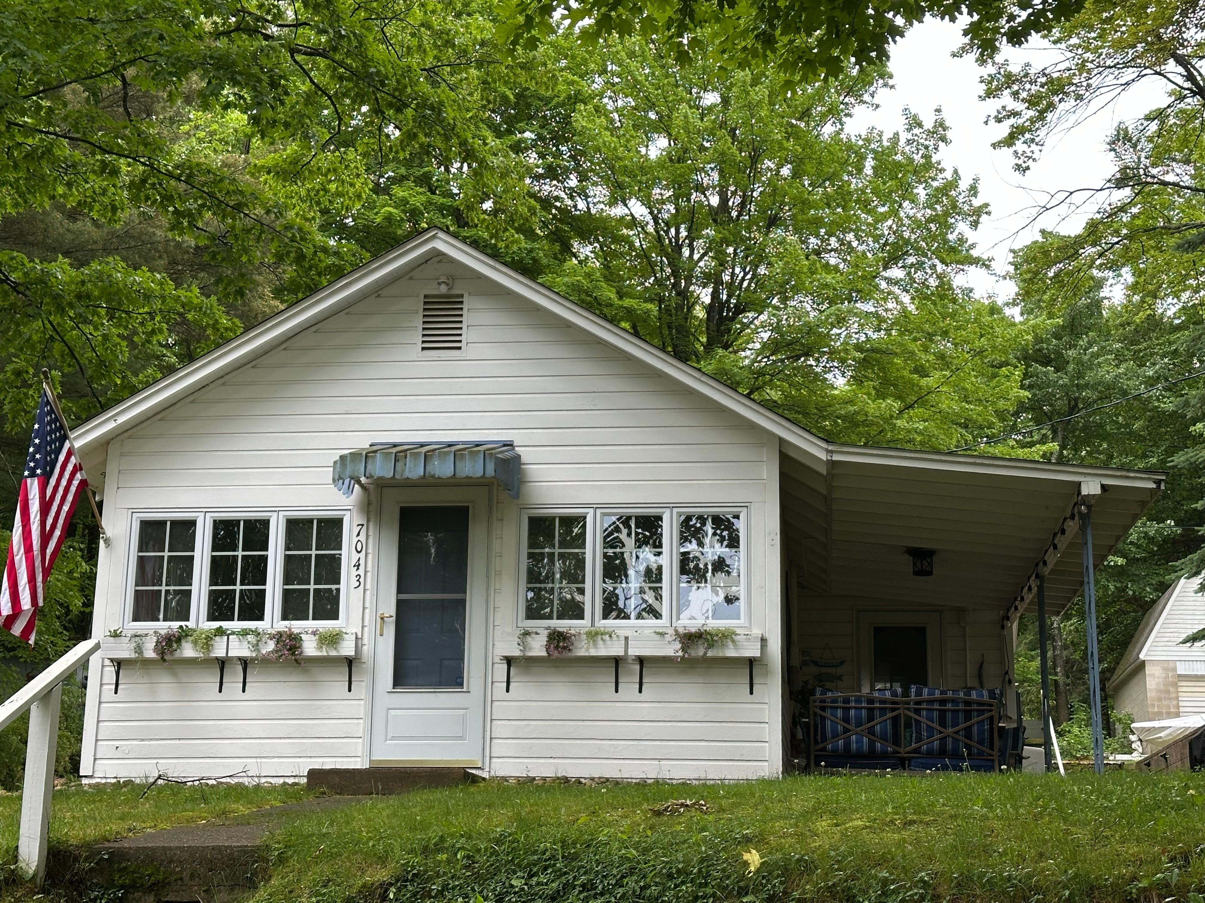 Front of the Little White Cottage