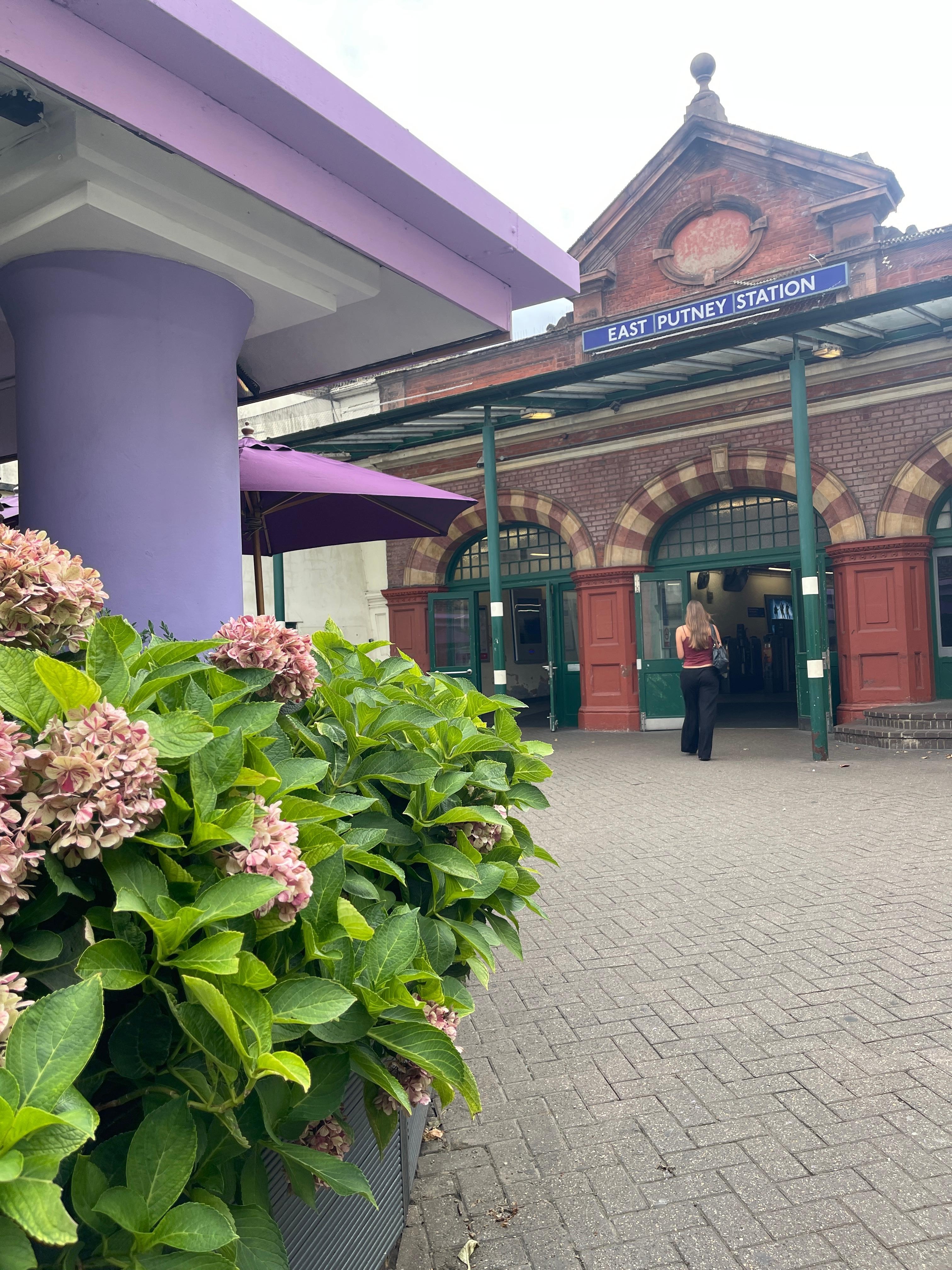 East Putney Station