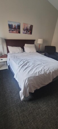 No comforter just sheet