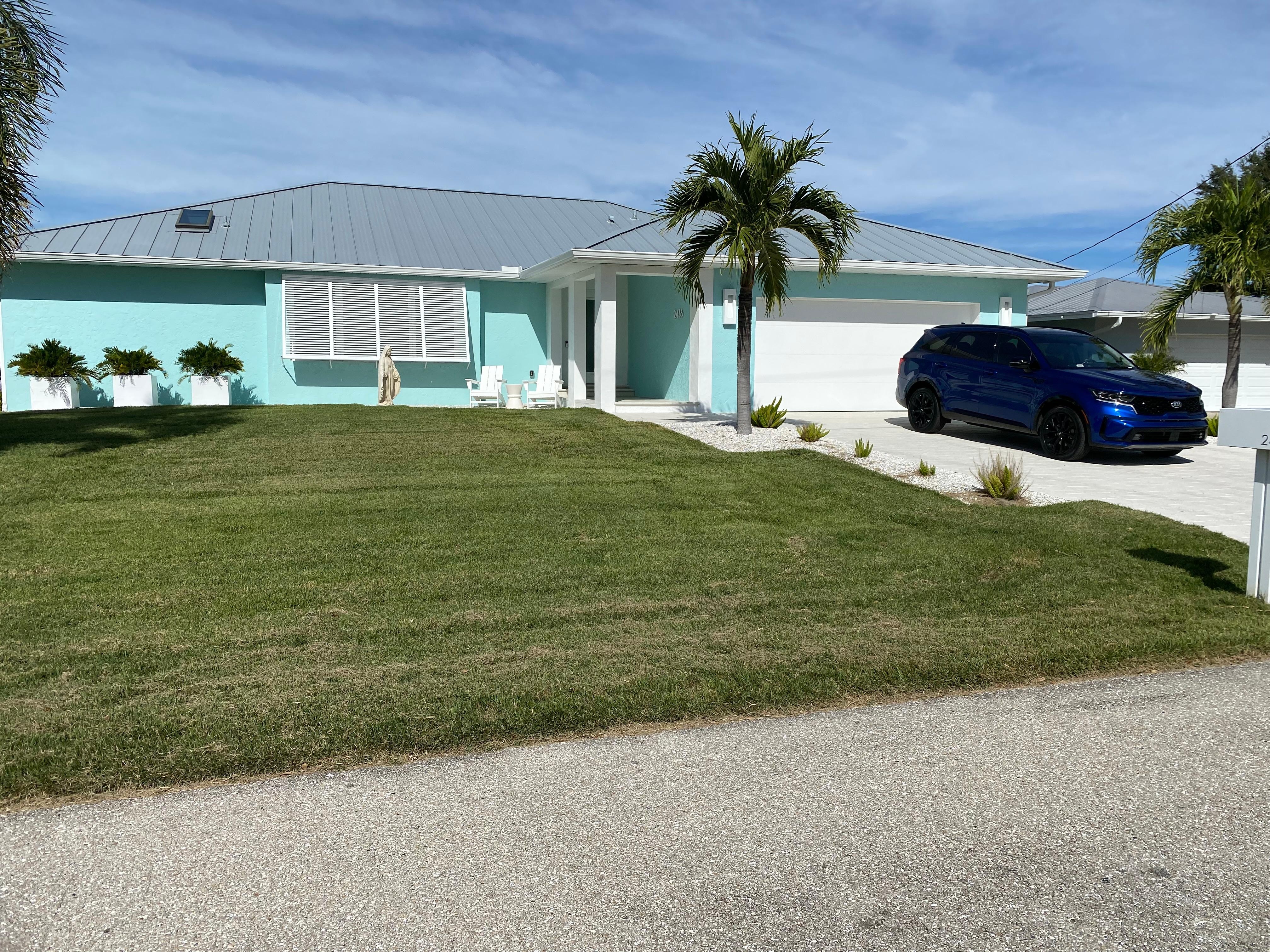 Very clean and well stocked with items