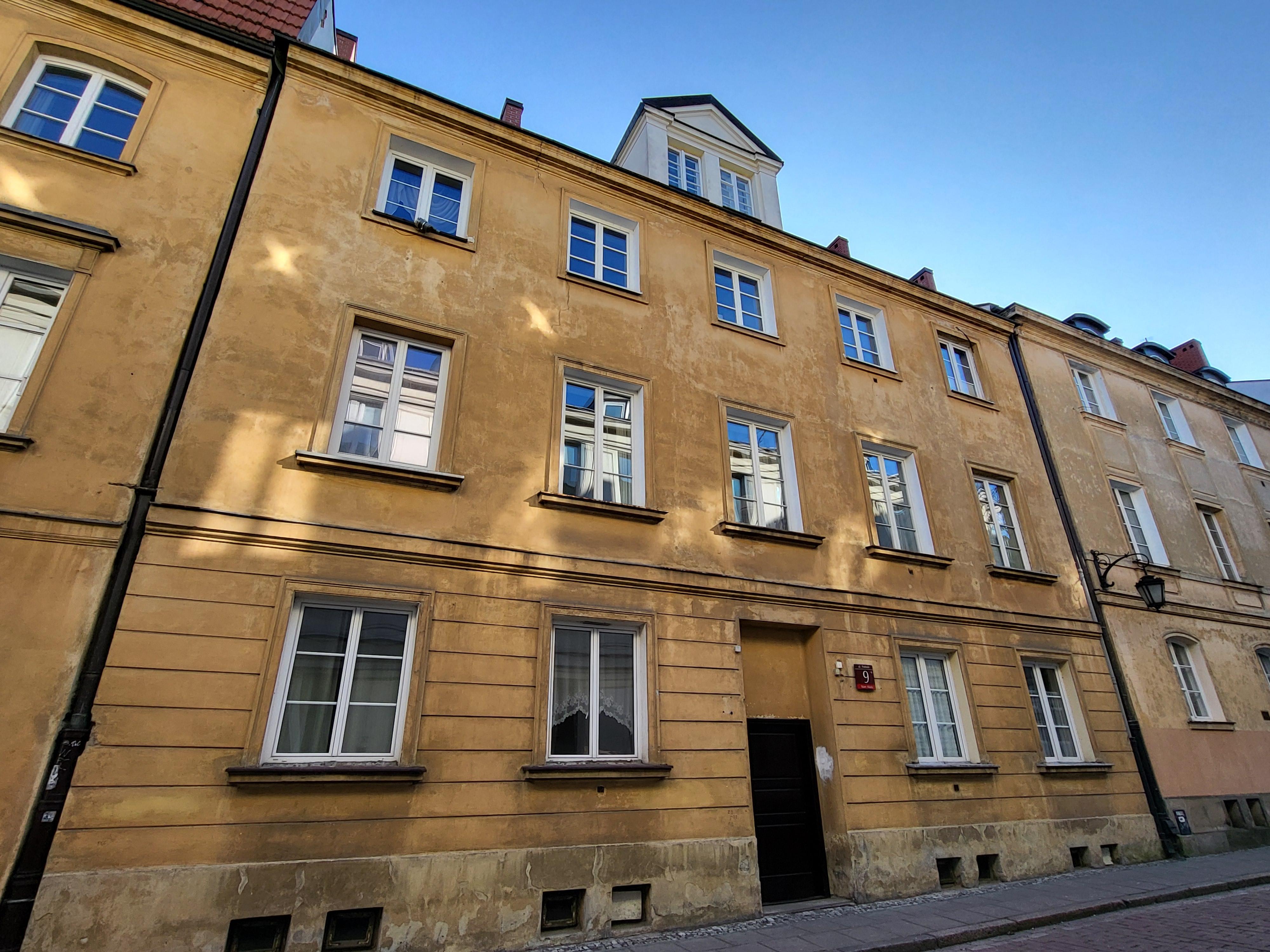 Le bâtiment où se trouve l'appartement 