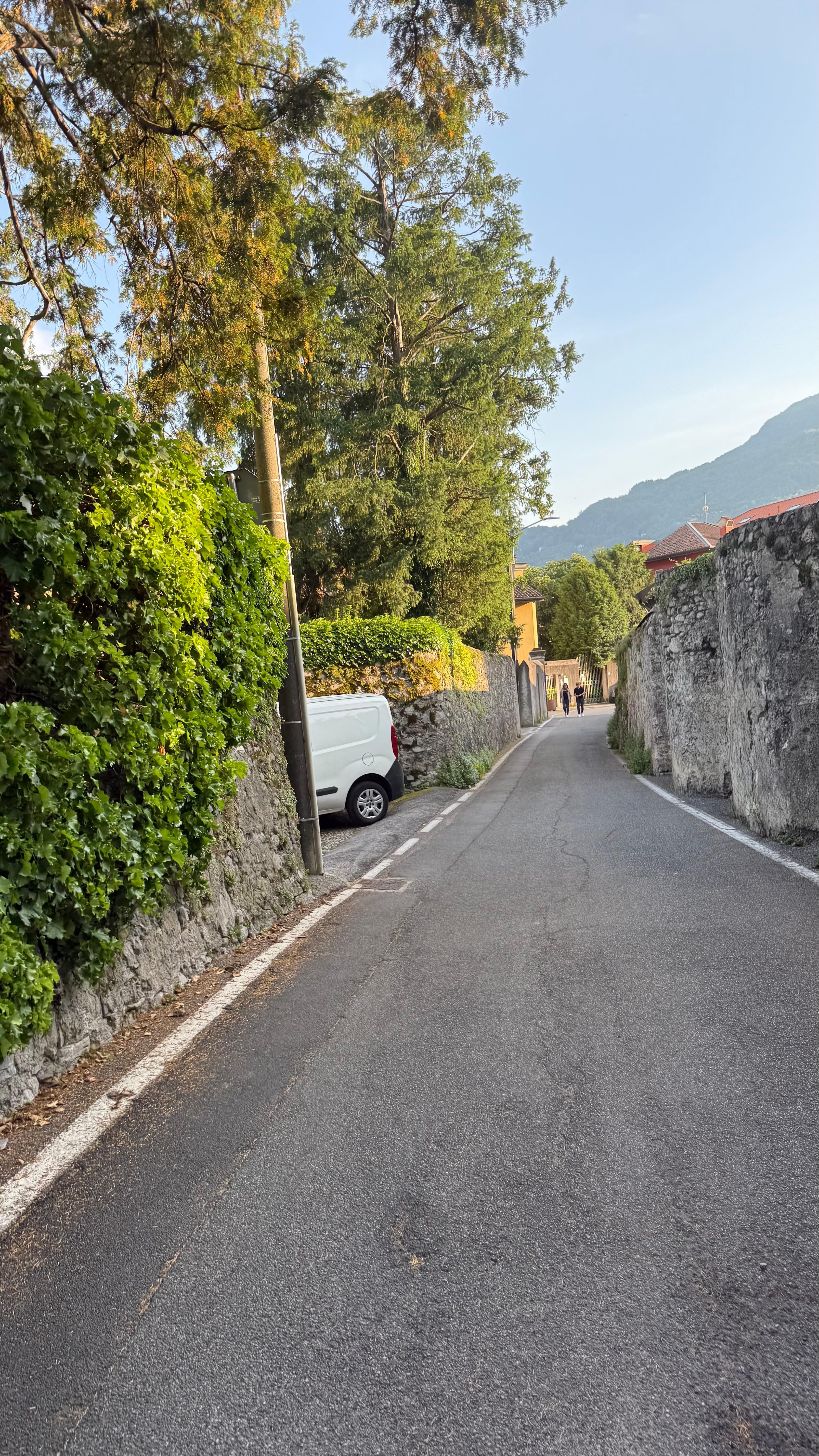 The walk from free parking to hotel