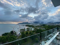 Utsikt från balkong (våning 9)