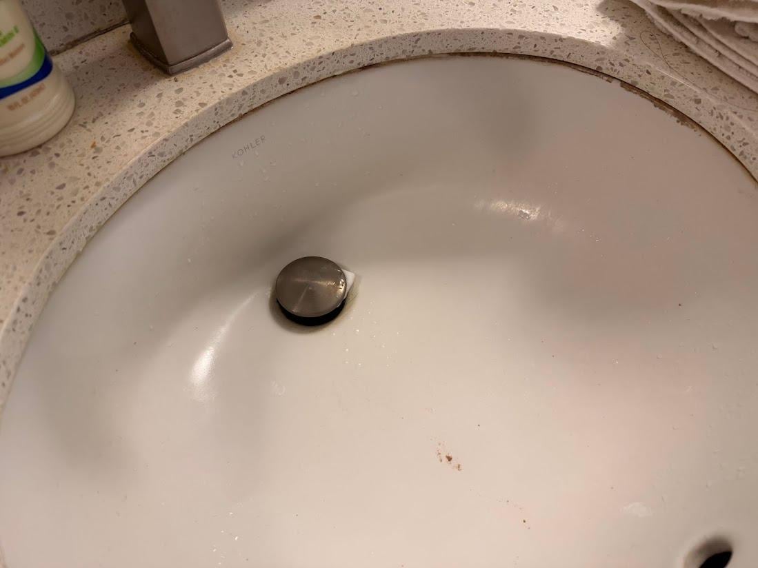 Dirty sink