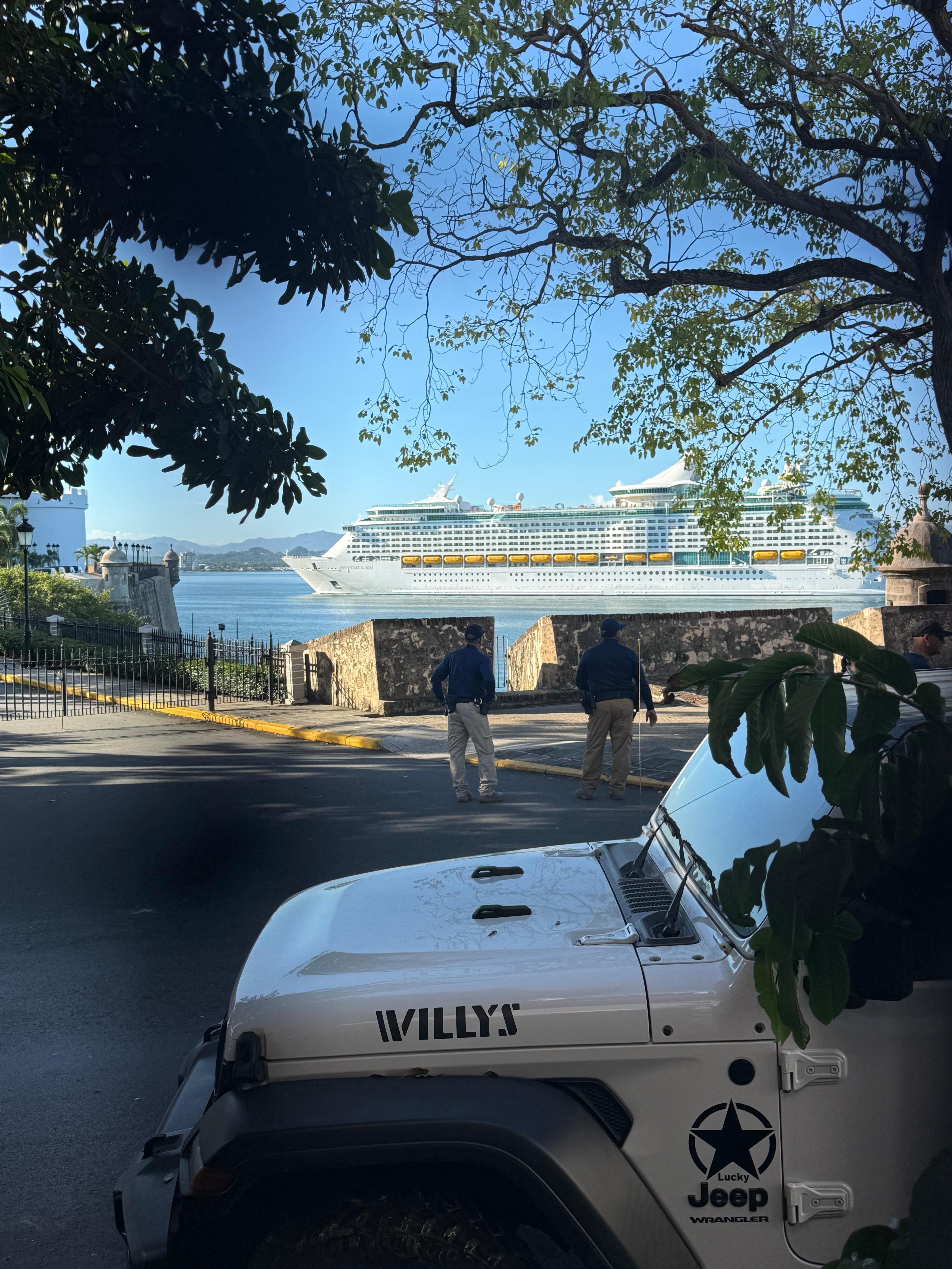 Police guard and daily cruise ships